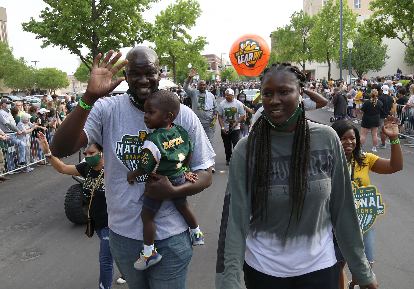 041421-wac-loc-bearsparade-jl14.JPG